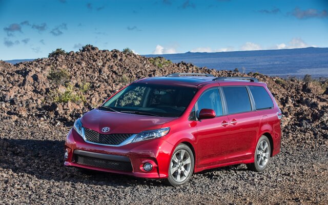 Toyota Sienna 2016