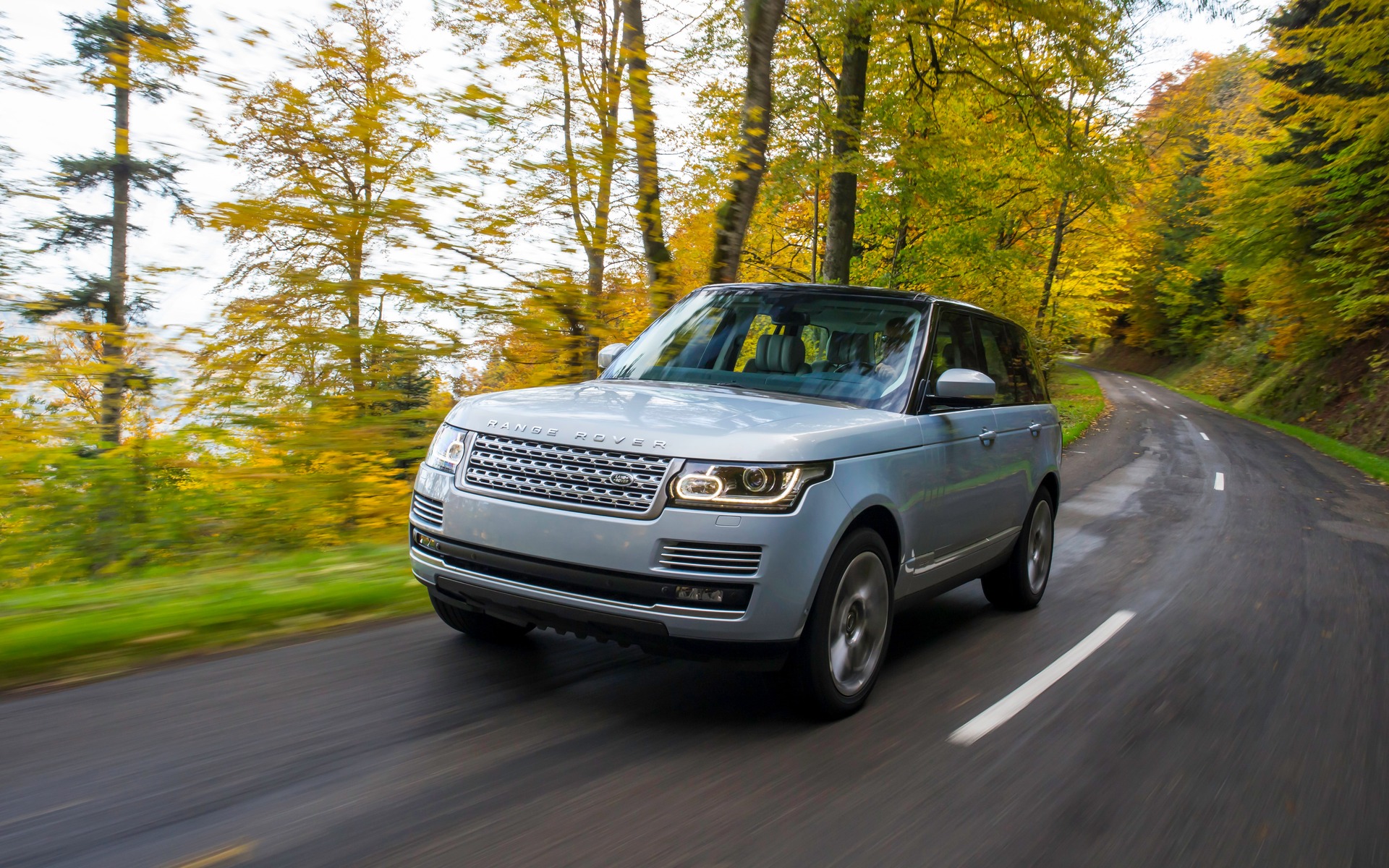 2017 Land Rover Range Rover Photos 1 4 The Car Guide