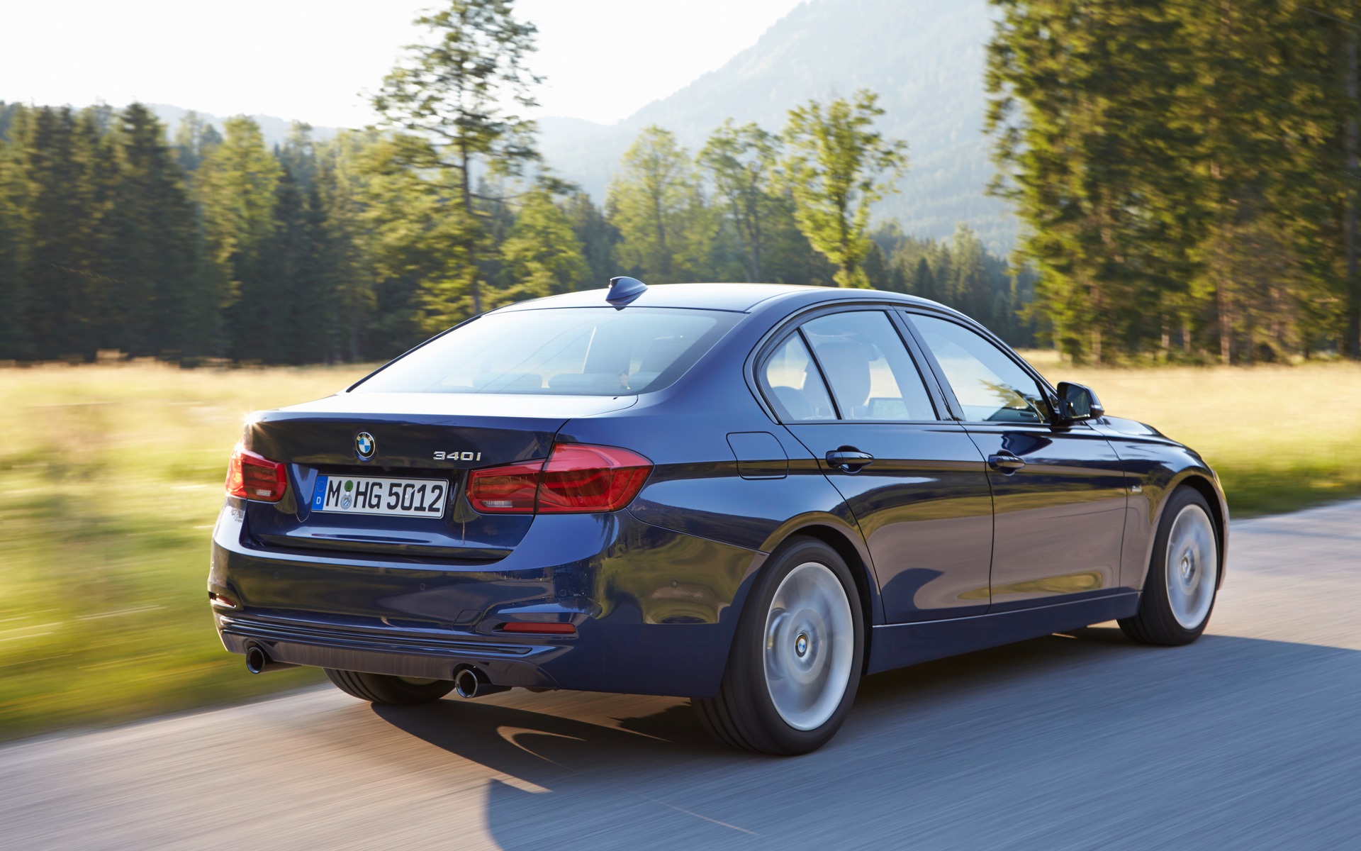 2017 bmw 3 series pov