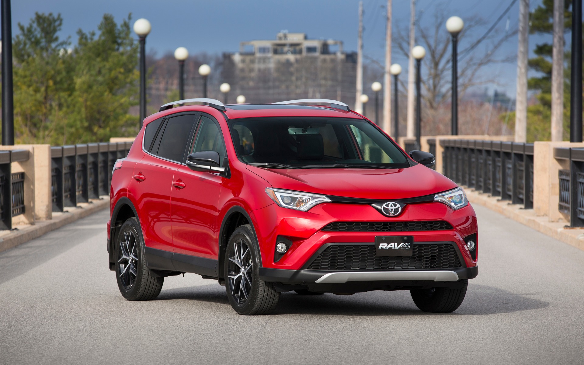 2017 Toyota Rav4 Le Specifications The Car Guide