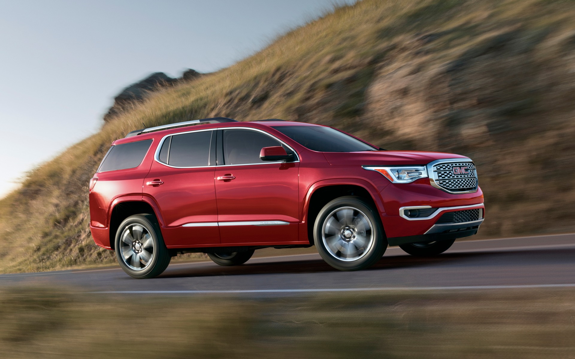 All-New 2024 GMC Acadia Seats Up to Eight, Settles for Four Cylinders - The  Car Guide