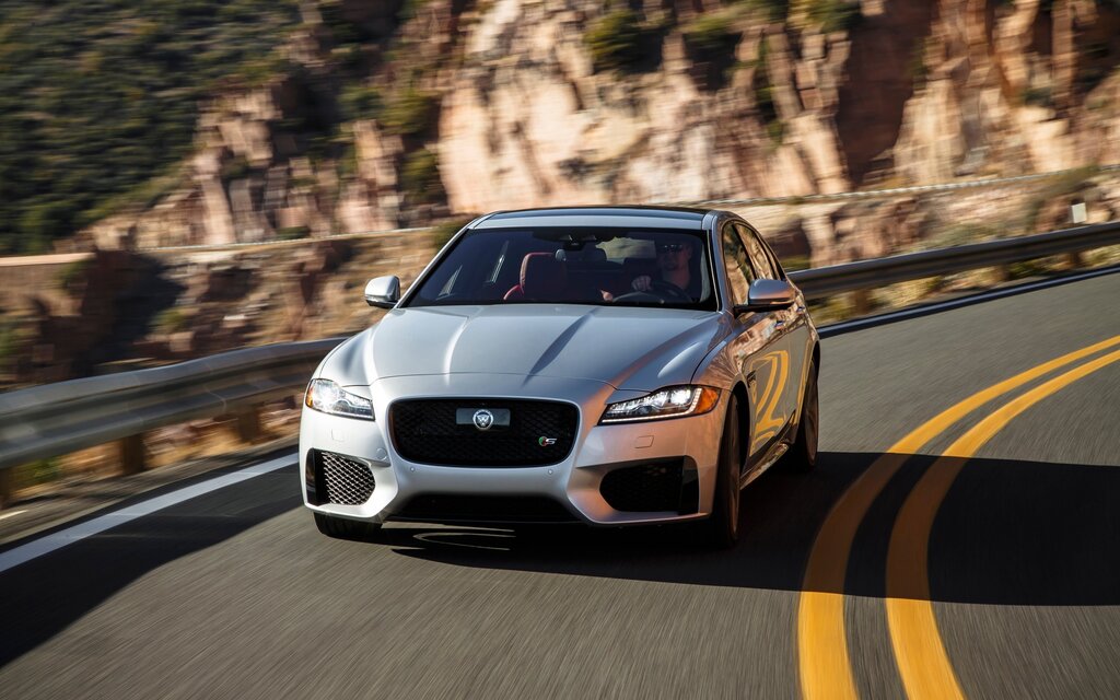2019 Jaguar Xf 300 Sport Specifications The Car Guide