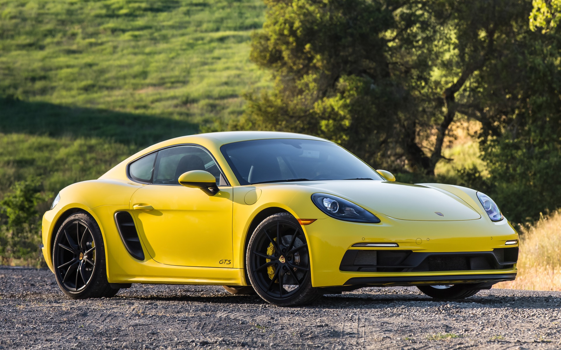 Porsche 718 Boxster Yellow