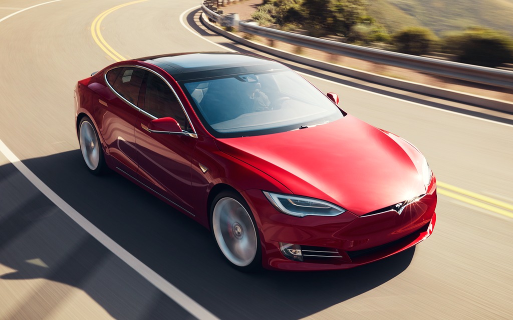 2019 Tesla Model S Tests News Photos Videos And Wallpapers