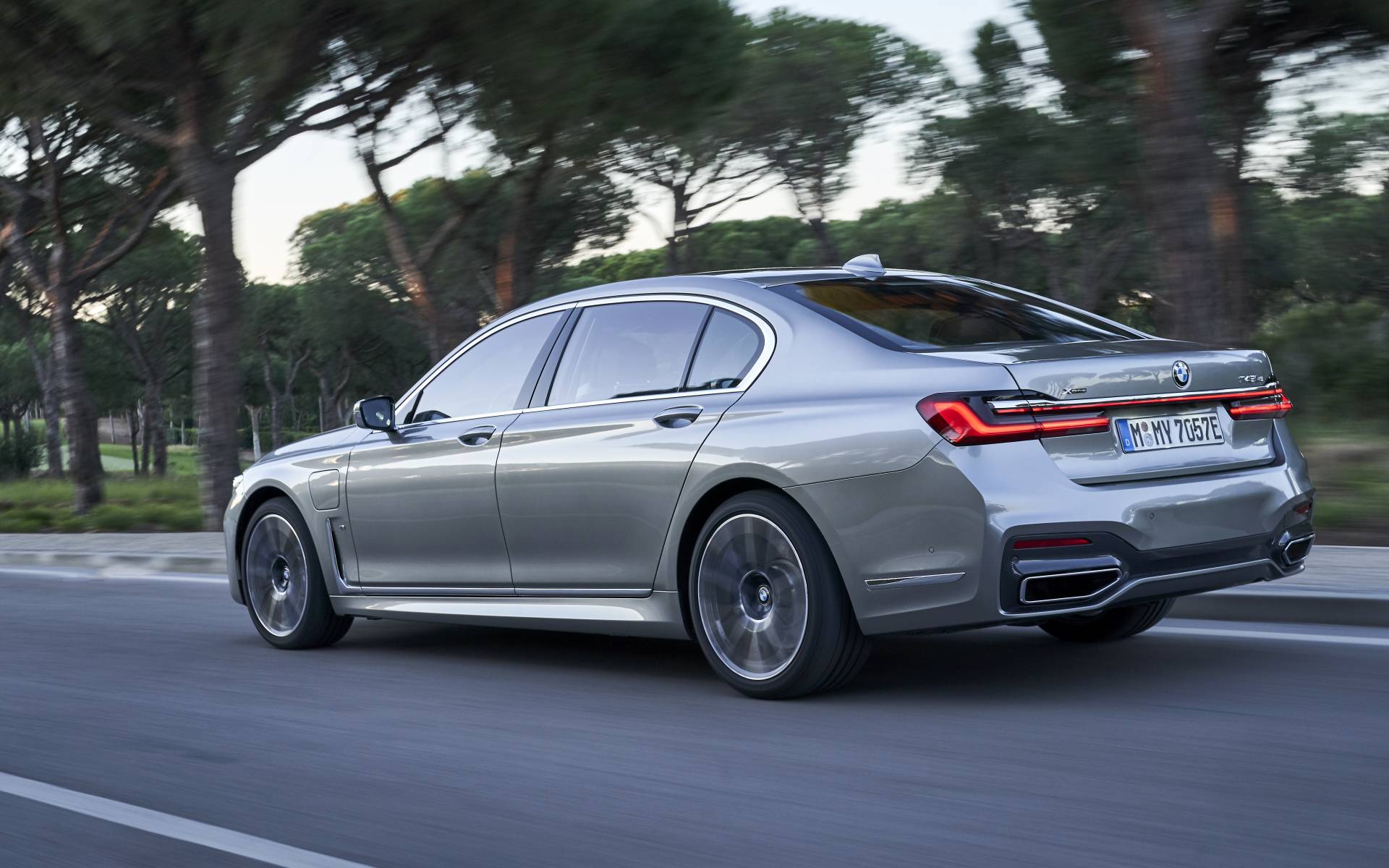 The Luxury Of A 2020 BMW 7 Series: Unparalleled Excellence