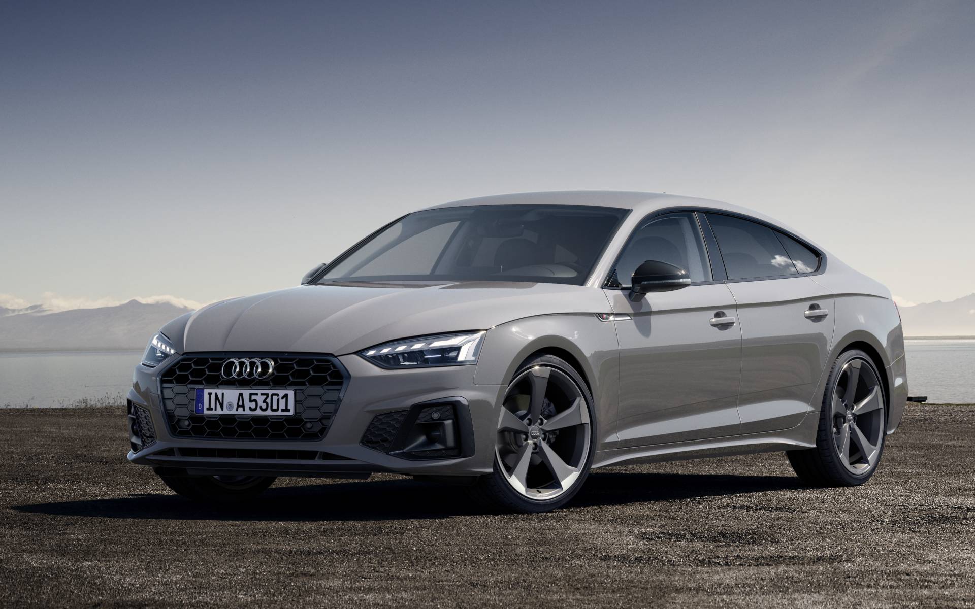 2020 Audi A5 Sportback 45 TFSI quattro Komfort Specifications