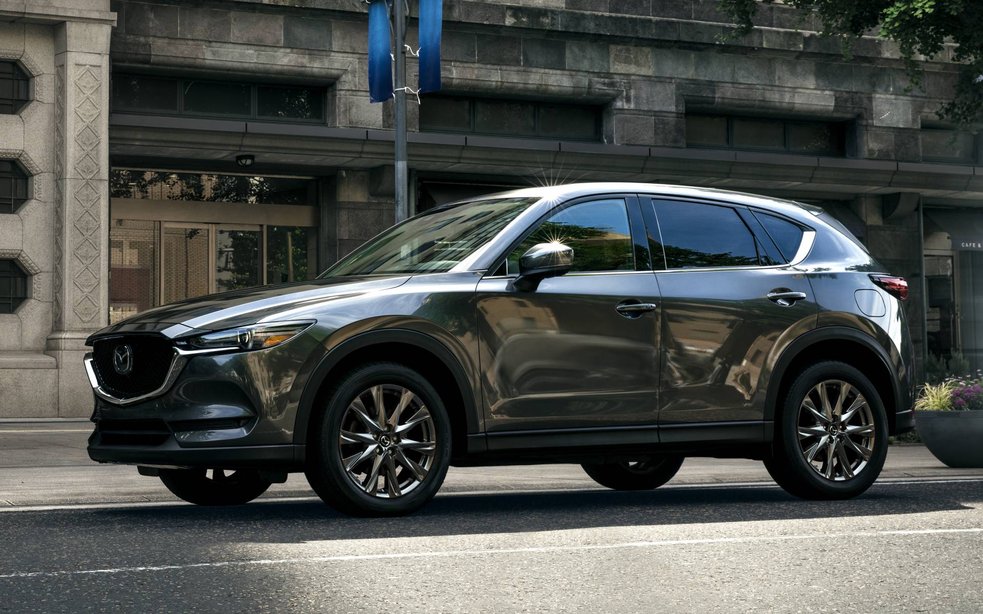 Фото mazda cx 5 2020 года