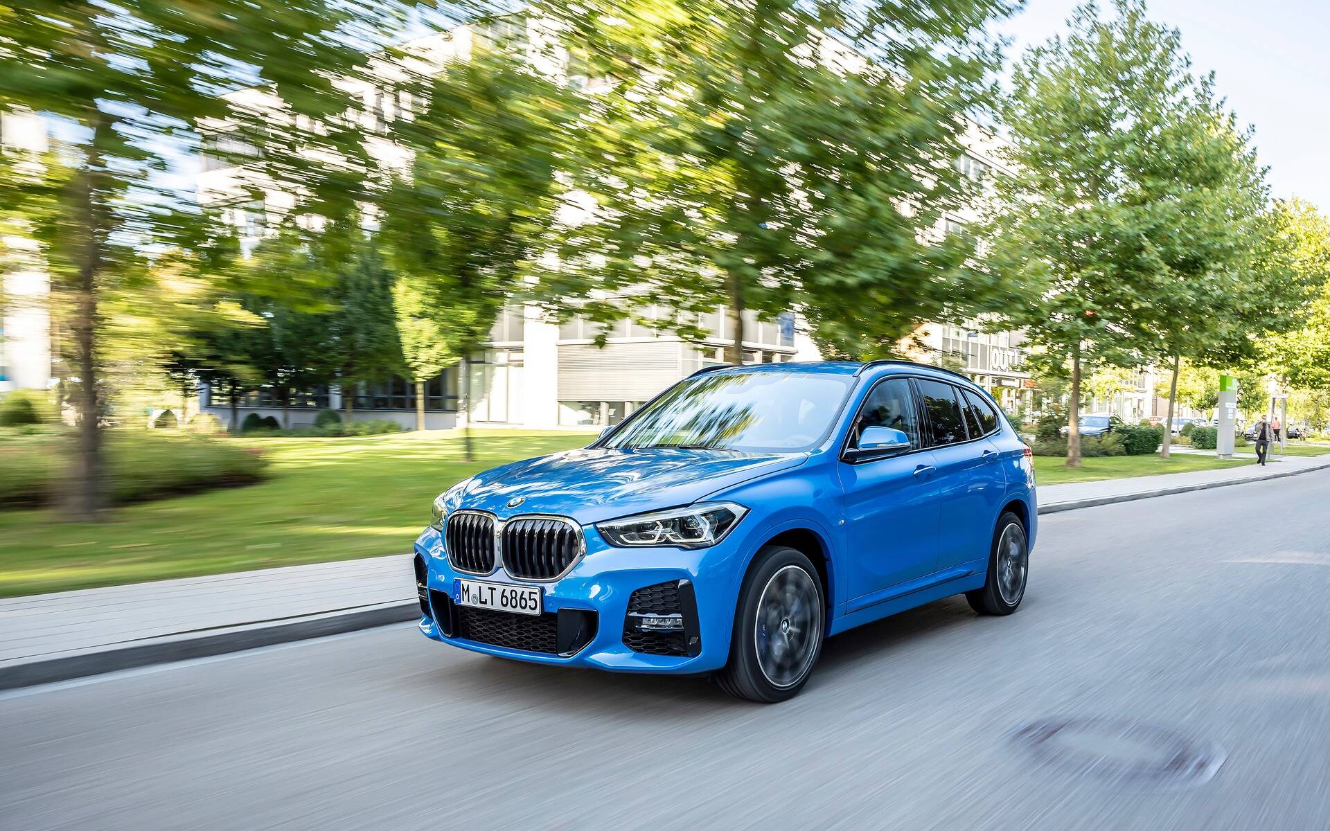 2021 BMW X1 Photos 1 1 The Car Guide