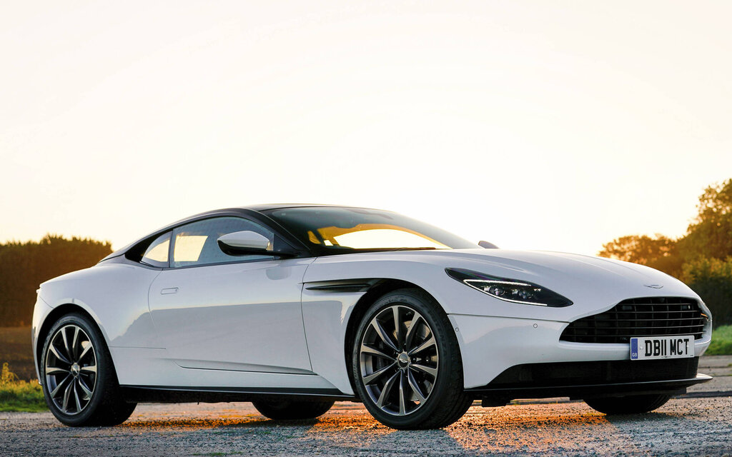 2022 Aston Martin DB11 V12 Coupe Specifications - The Car Guide