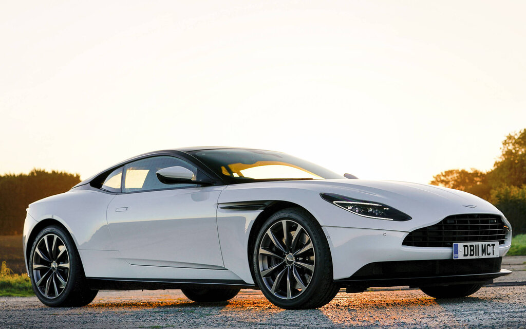 2022 Aston Martin DB11