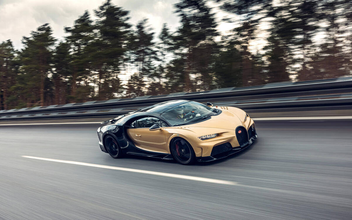 2022 Bugatti Chiron Photos 1 1 The Car Guide