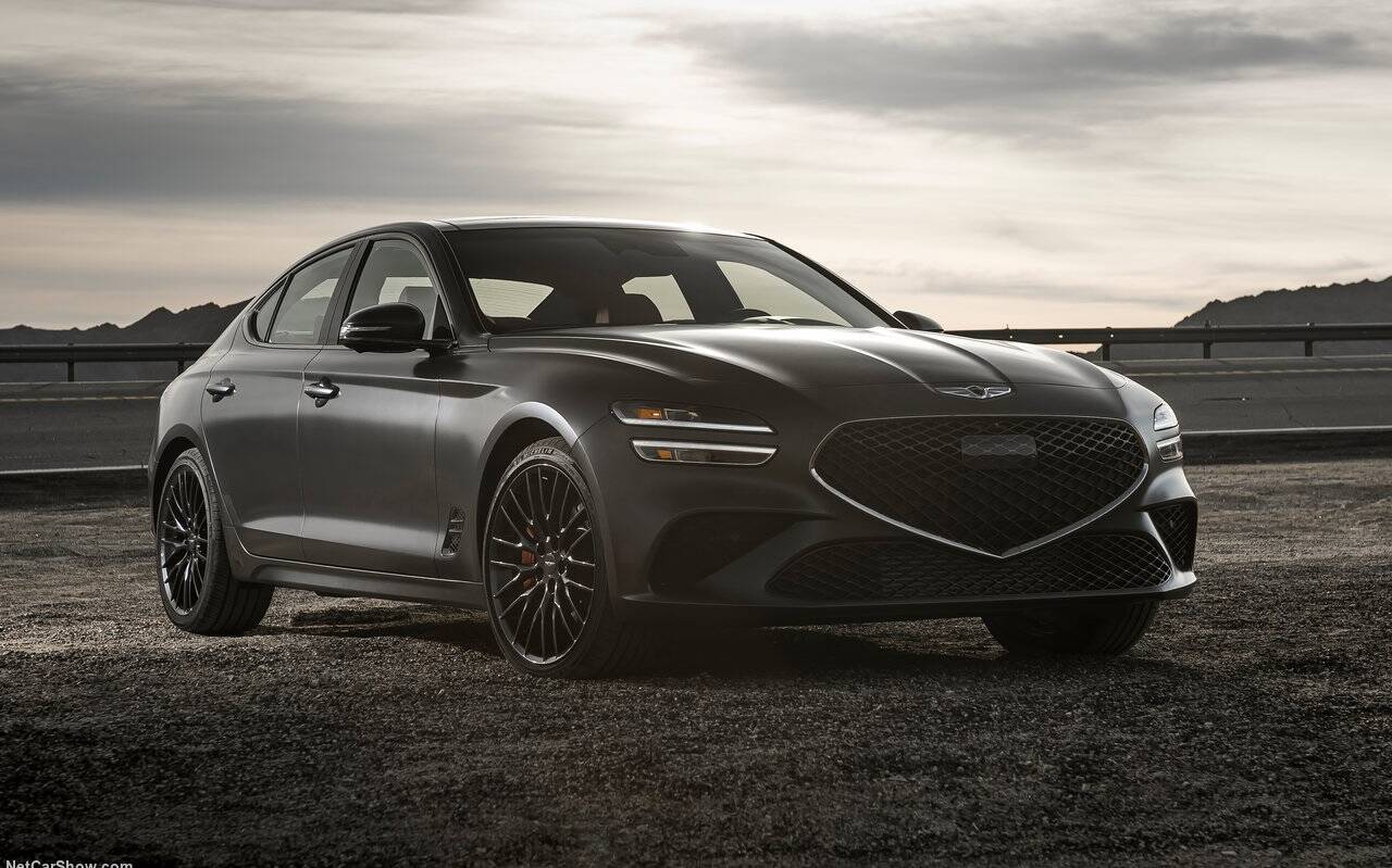 2023 Genesis G70 2.0T Select AWD Price & Specifications The Car Guide