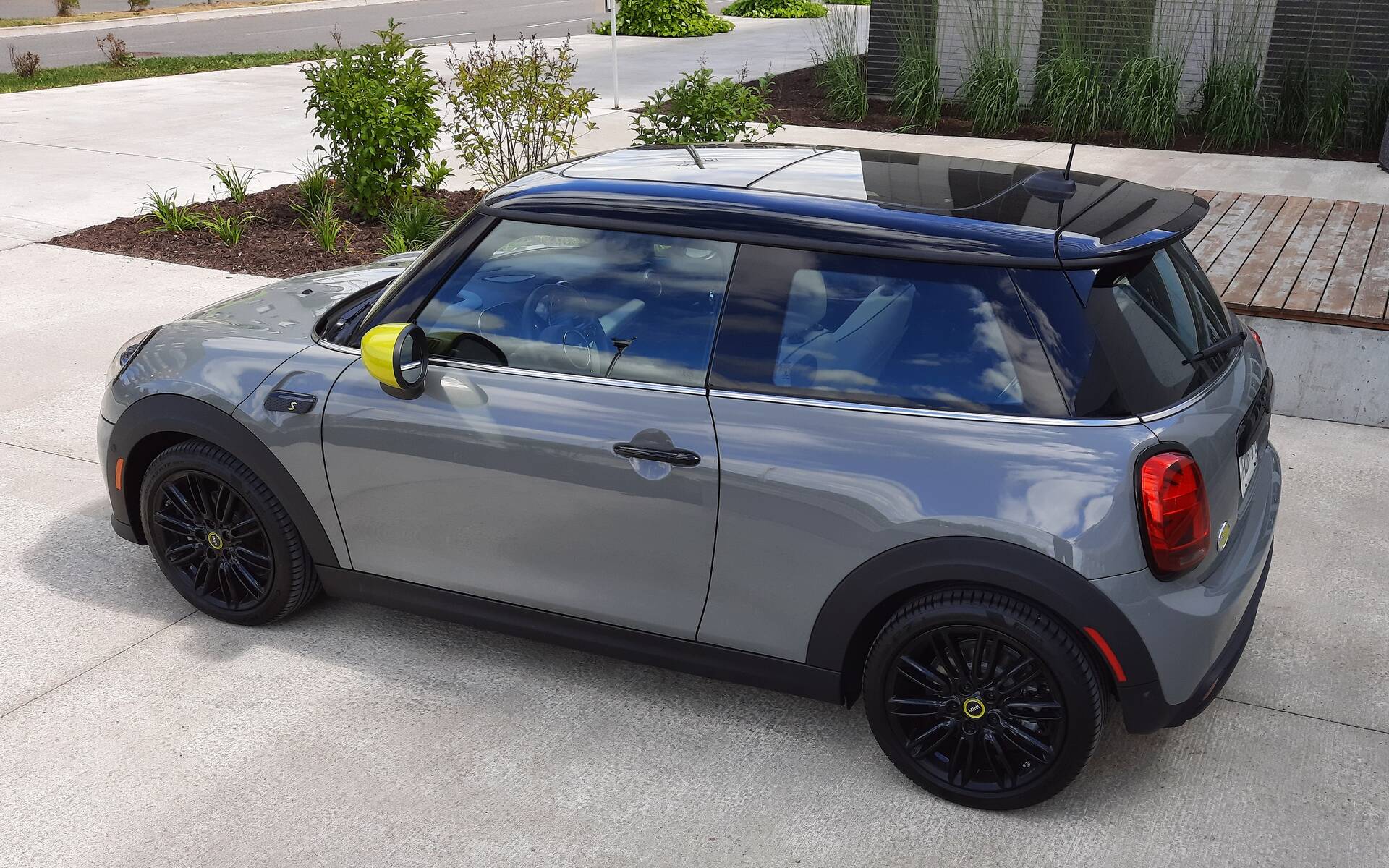 2024 MINI Cooper SE News, reviews, picture galleries and videos The