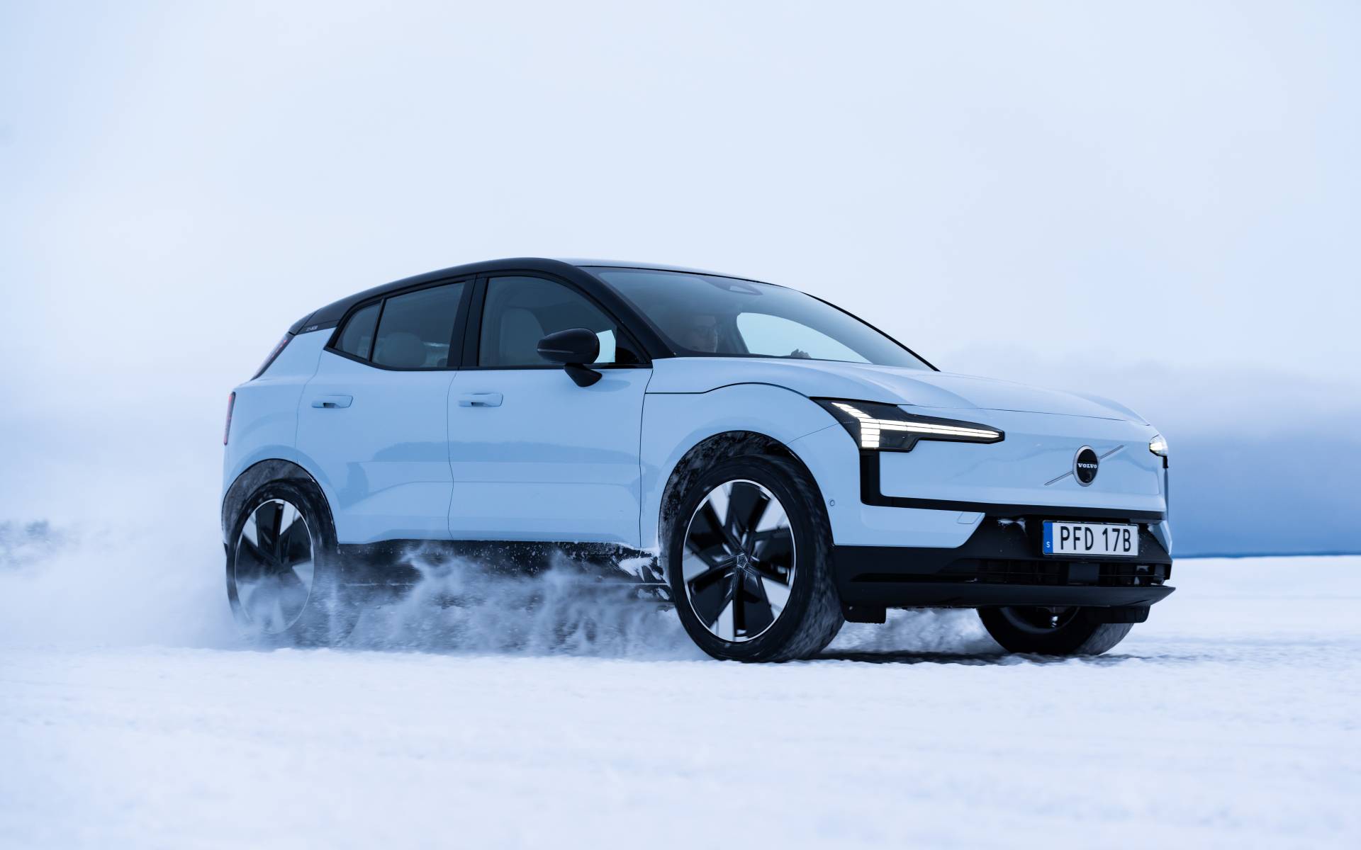 2025 Volvo EX30