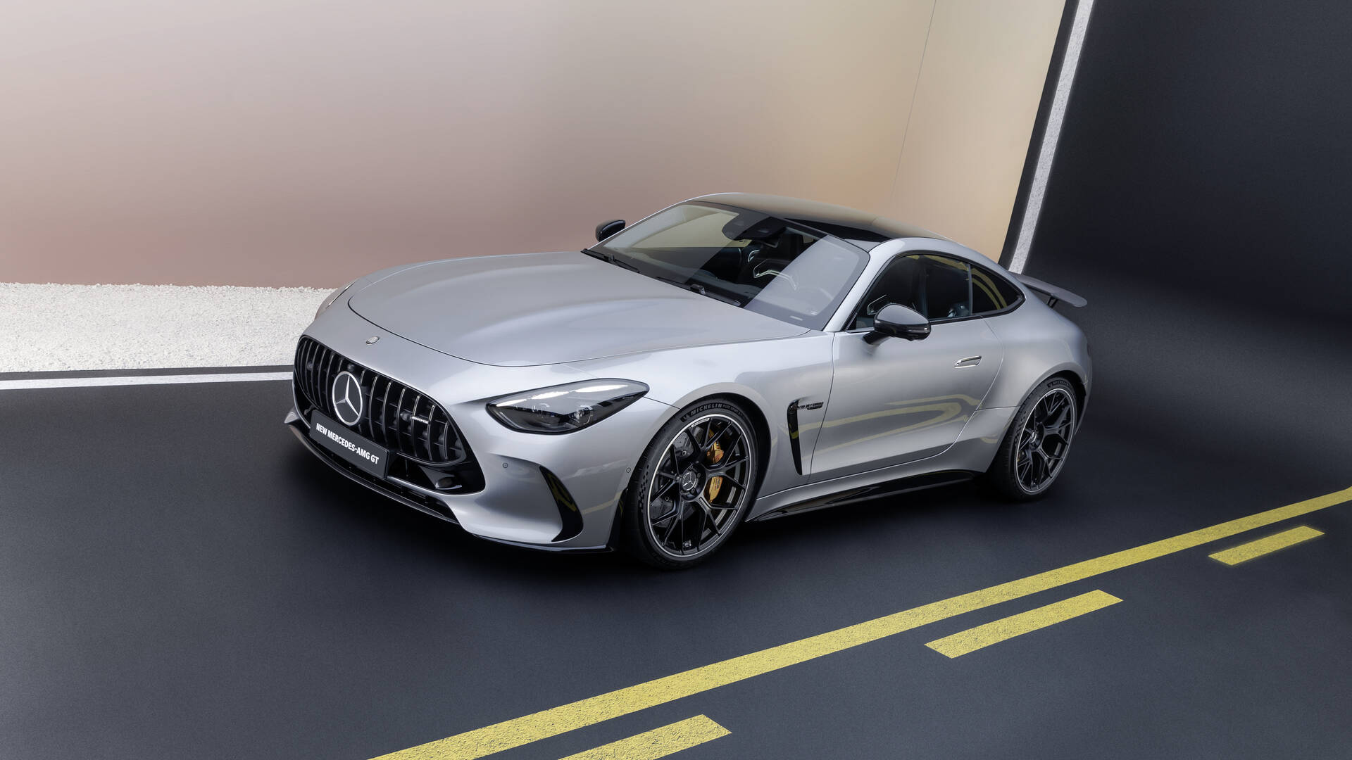 Une deuxième génération de la Mercedes-AMG GT voit le jour - Guide Auto